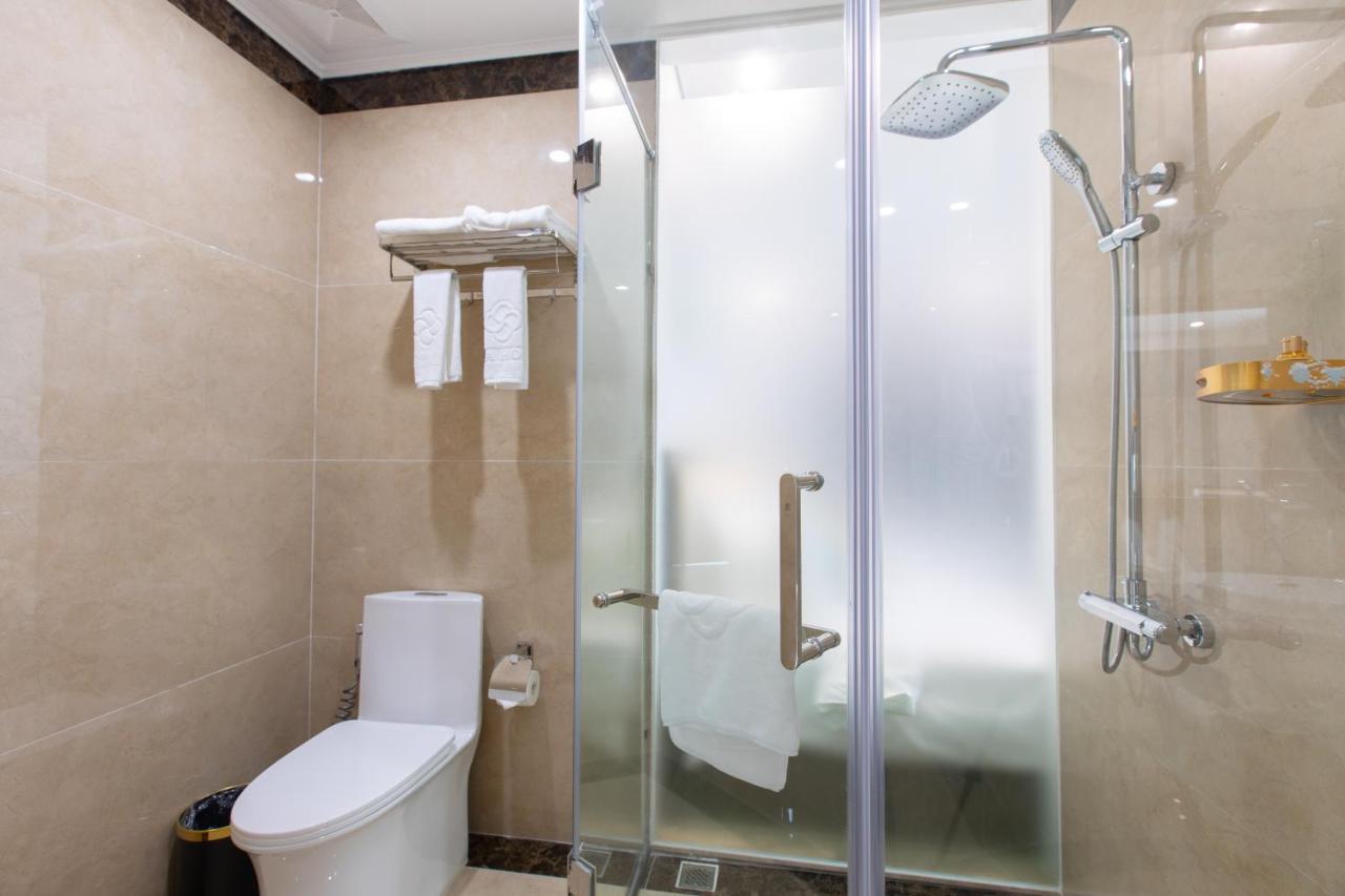 Sala Hotel Mong Cai Екстериор снимка