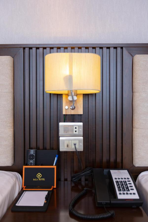 Sala Hotel Mong Cai Екстериор снимка